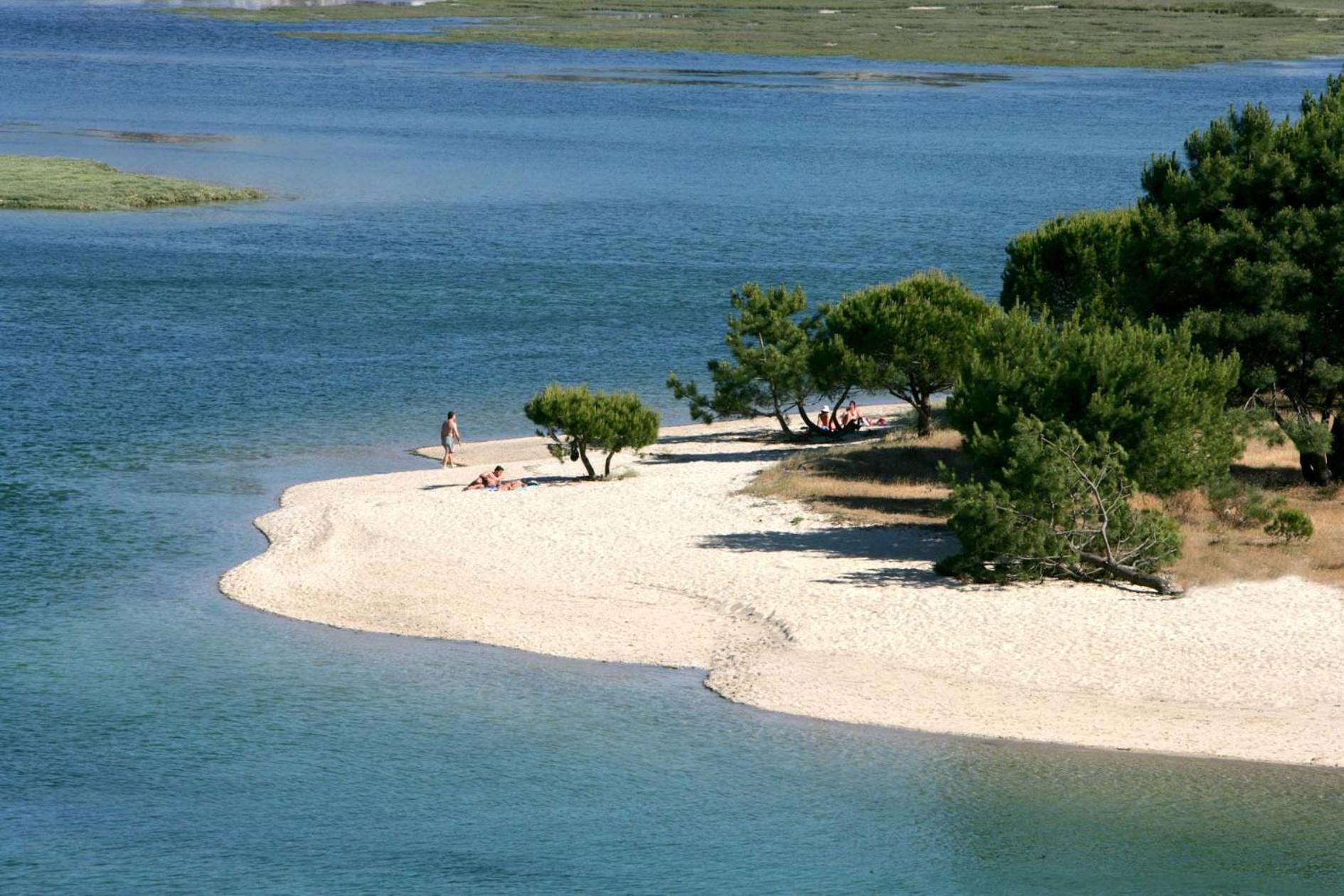 Camping Bayona Playa Sabaris Exterior photo