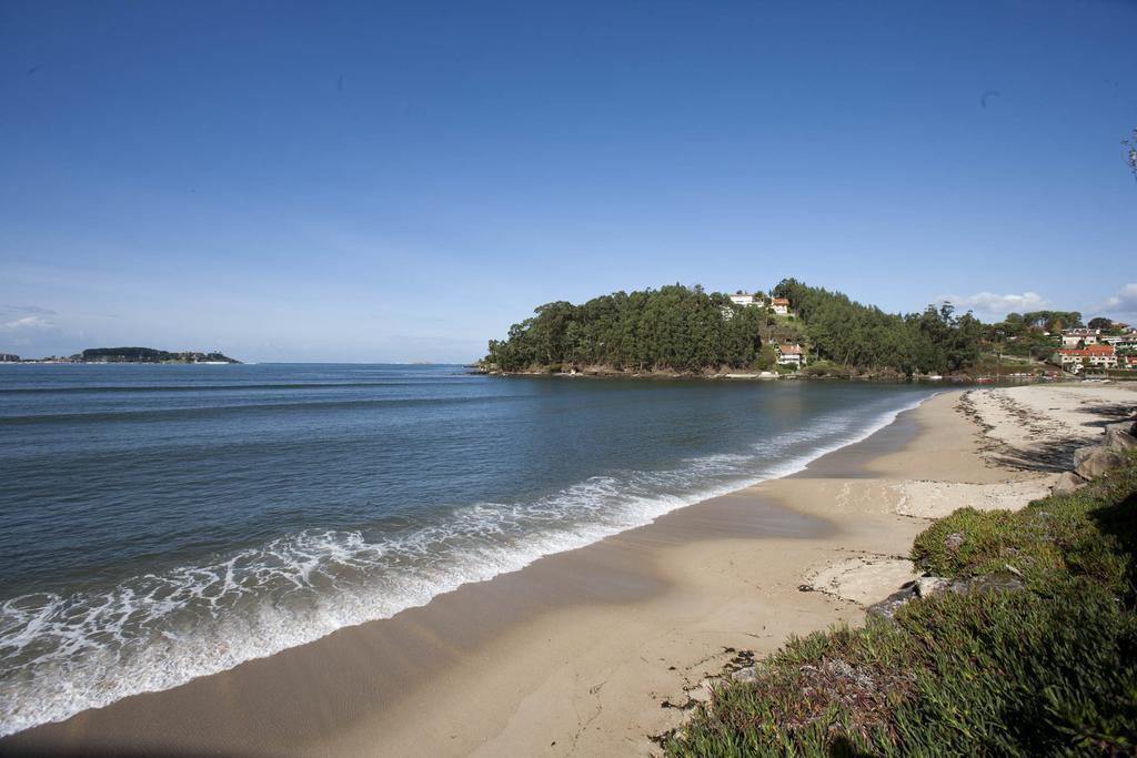 Camping Bayona Playa Sabaris Exterior photo