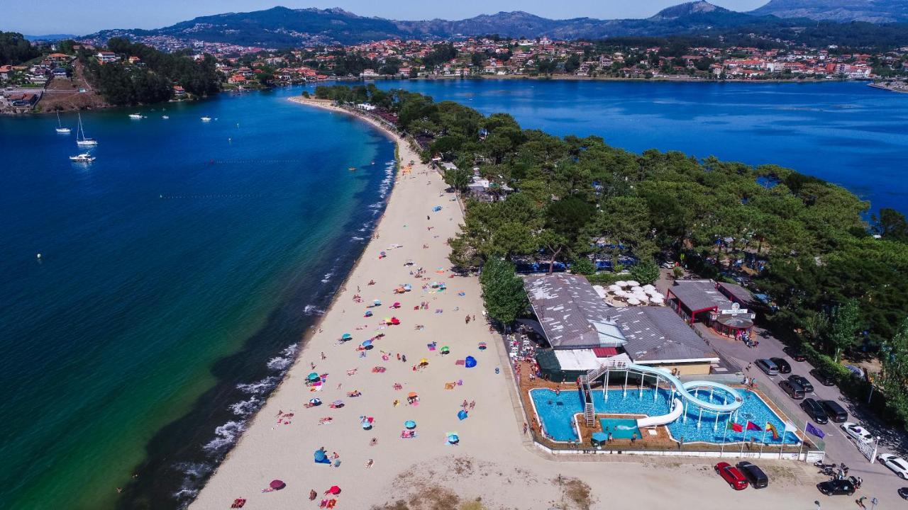 Camping Bayona Playa Sabaris Exterior photo