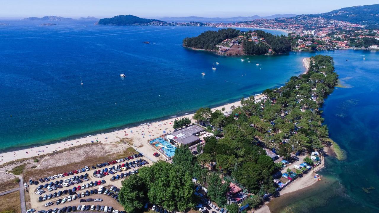 Camping Bayona Playa Sabaris Exterior photo