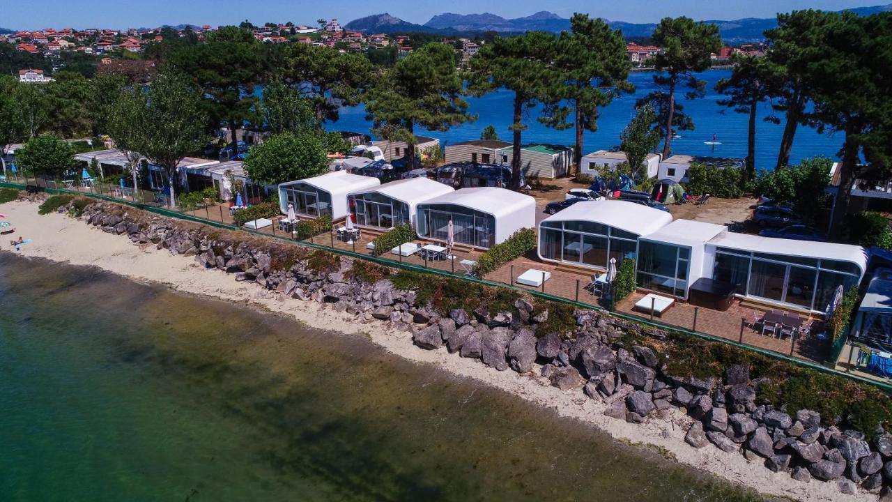 Camping Bayona Playa Sabaris Exterior photo