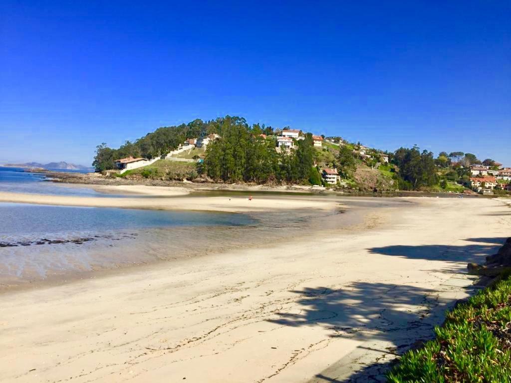 Camping Bayona Playa Sabaris Exterior photo